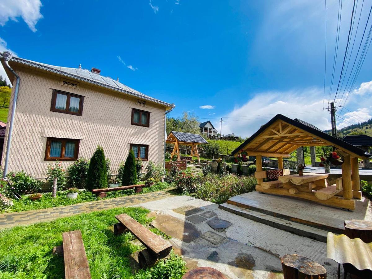 Hotel Casa Agroturistica Tarancuta Din Vatra Moldoviţei Extérieur photo